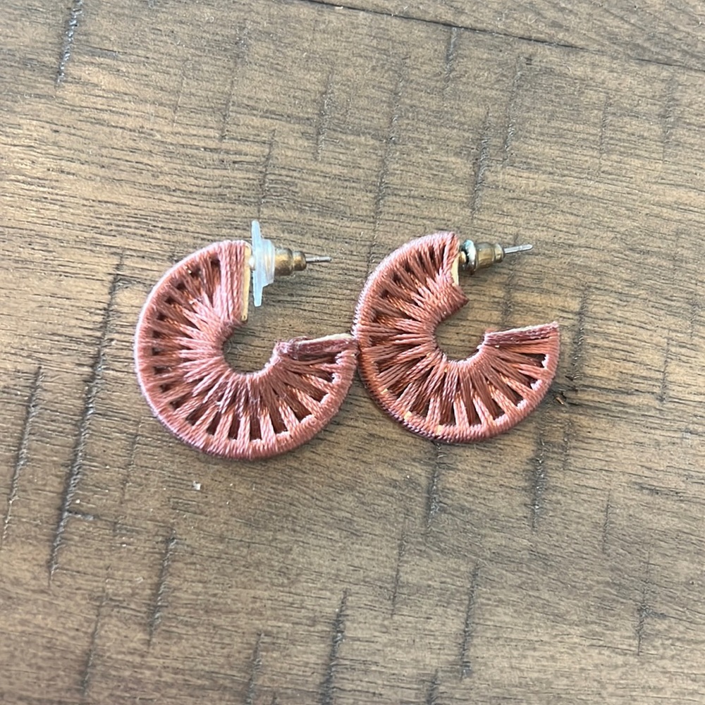 Small Pink Knit Earrings